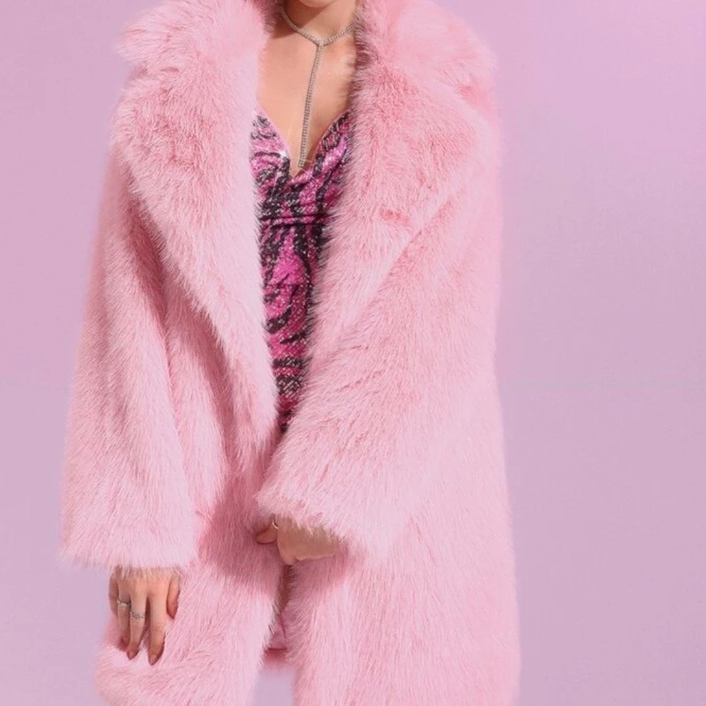 SHEIN Pink Teddy Jacket with Cozy Plush Material